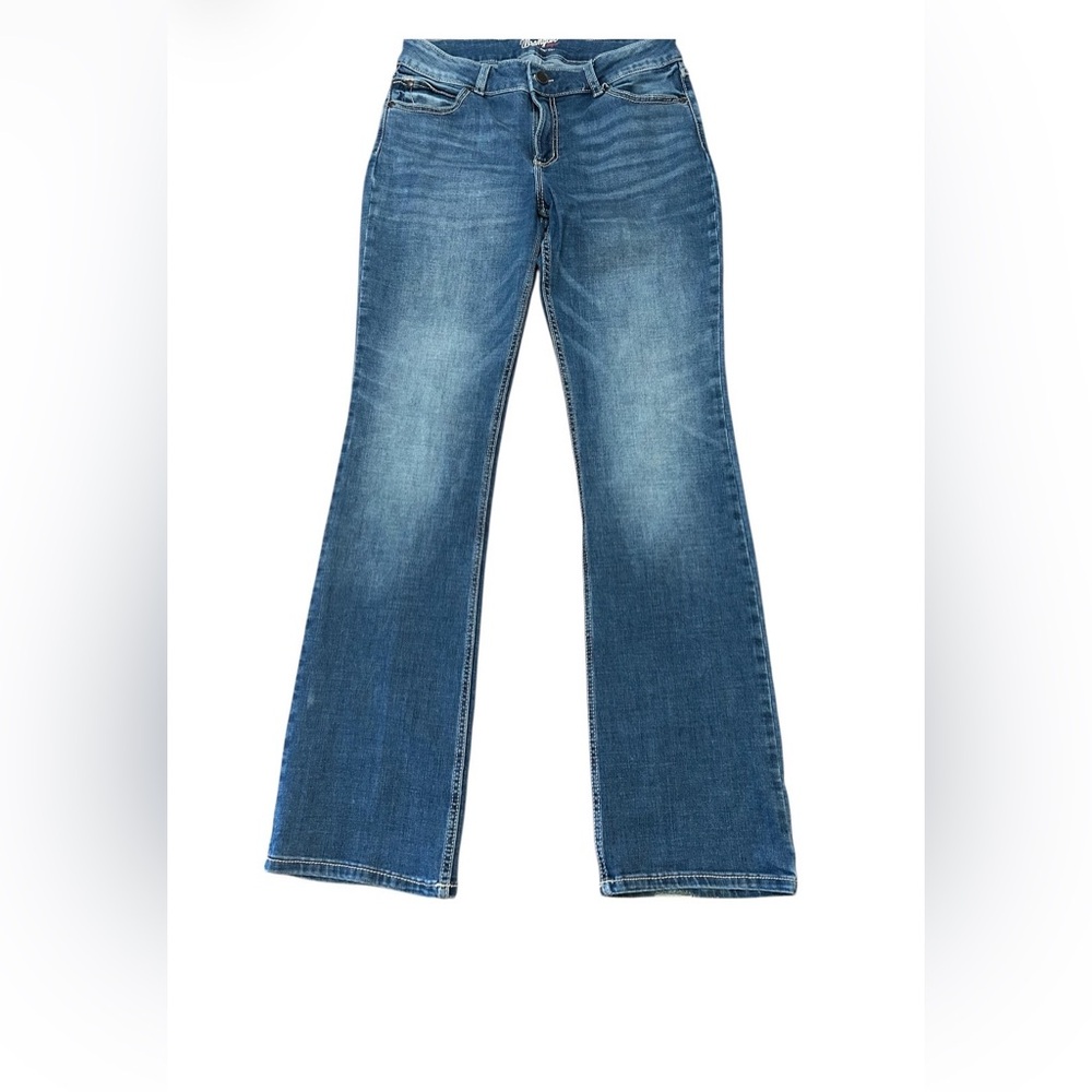 Wrangler Classic Bootcut Jeans
13x36” 
Tall
